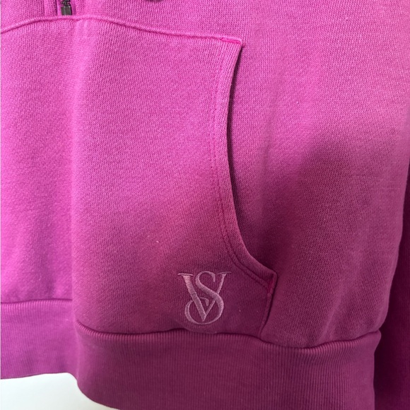 Victoria’s Secret Hoodie Cropped - Picture 4 of 4